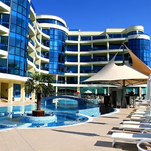 Marina Club Hotel apartamentowy